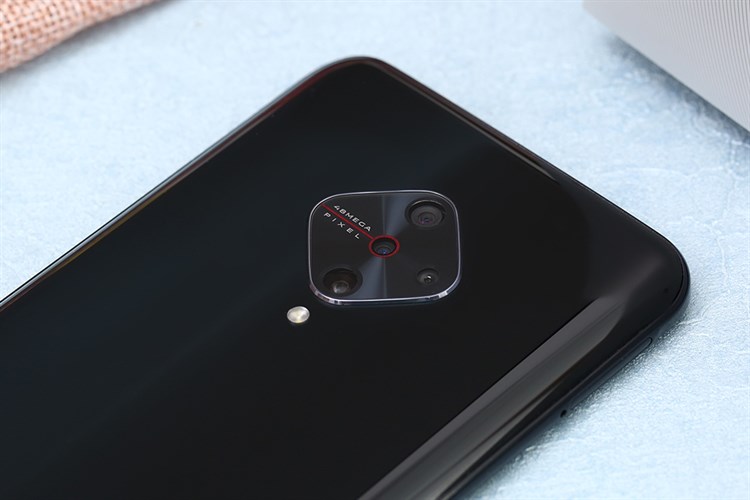 Điện thoại Vivo S1 Pro Màu Đen