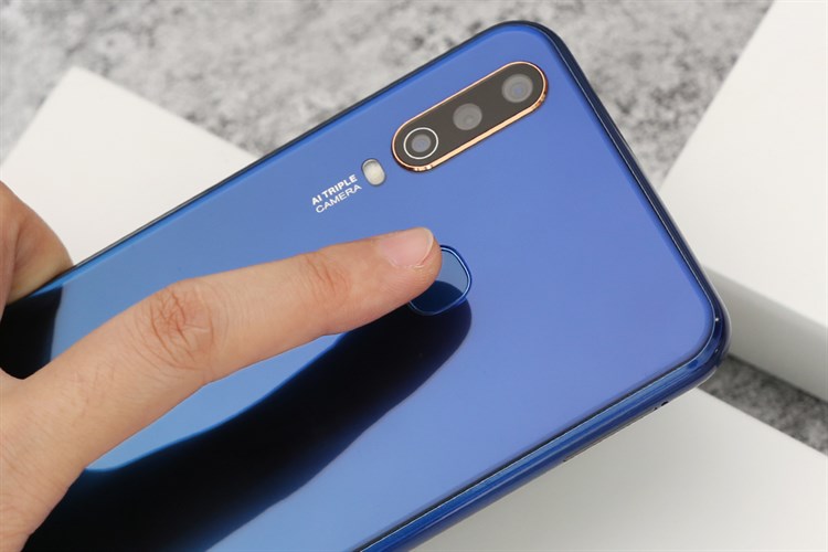 Điện thoại Vivo Y15 Màu Xanh Dương