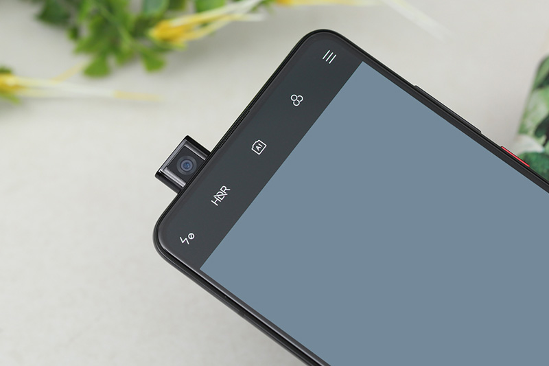 Thiết kế camera pop-up của điện thoại Xiaomi Mi 9T (Redmi K20) chính hãng