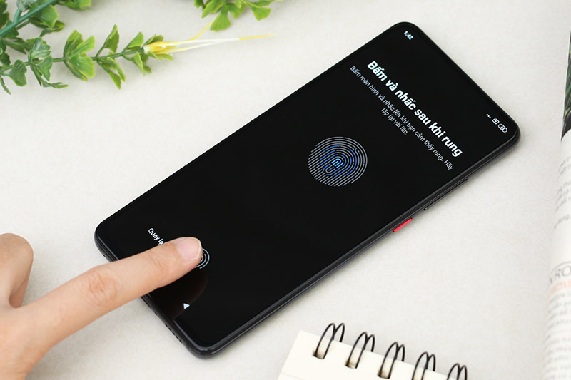 Cảm biến vân tay trong màn hình của chiếc điện thoại Xiaomi Mi 9T (K20)