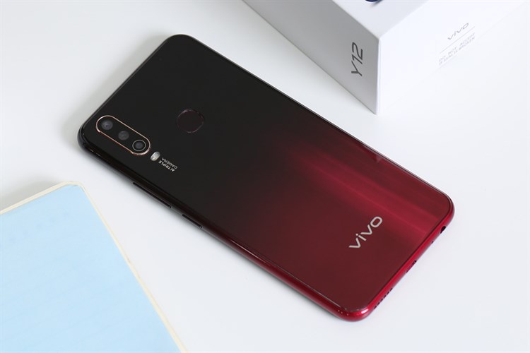 Điện thoại Vivo Y12 Màu Đỏ