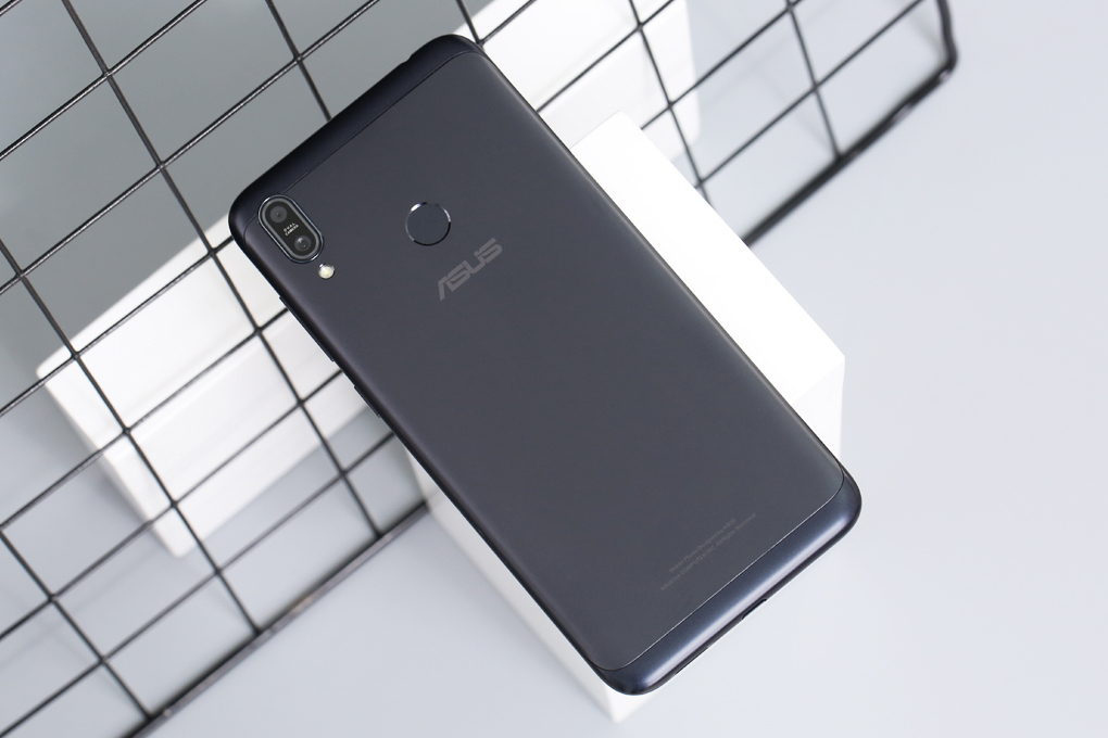 ASUS Zenfone Max M2 - 6