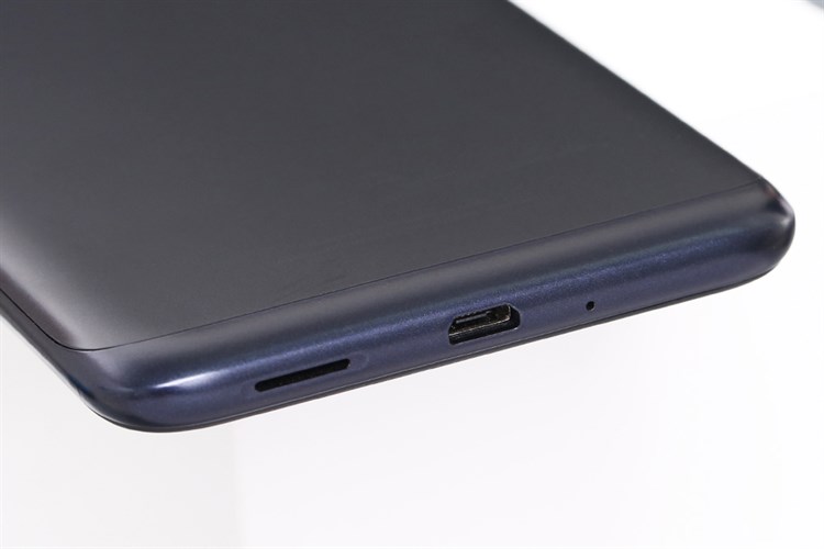 Điện thoại ASUS Zenfone Max M2