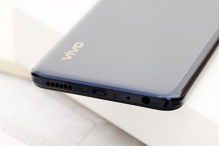 Điện thoại Vivo Y19 Màu Đen