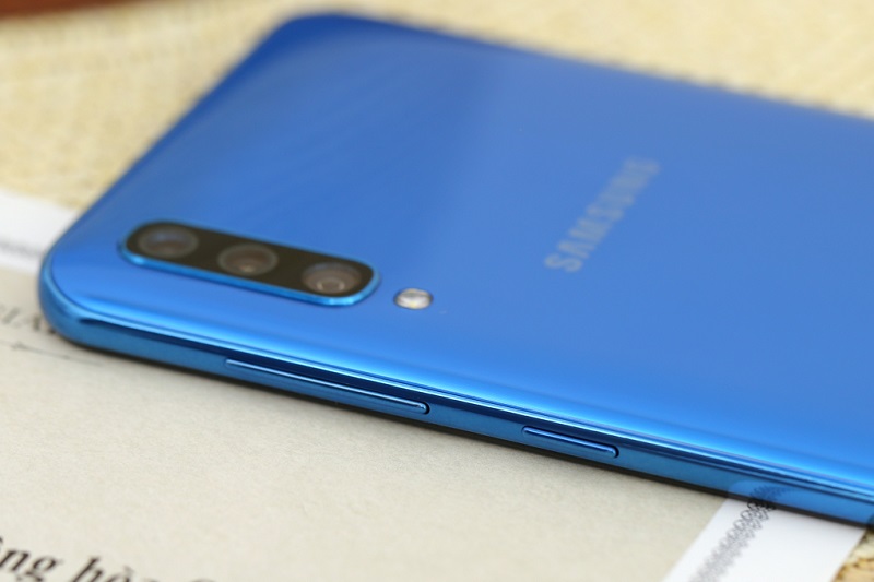 Điện thoại Samsung Galaxy A50s | Camera sau