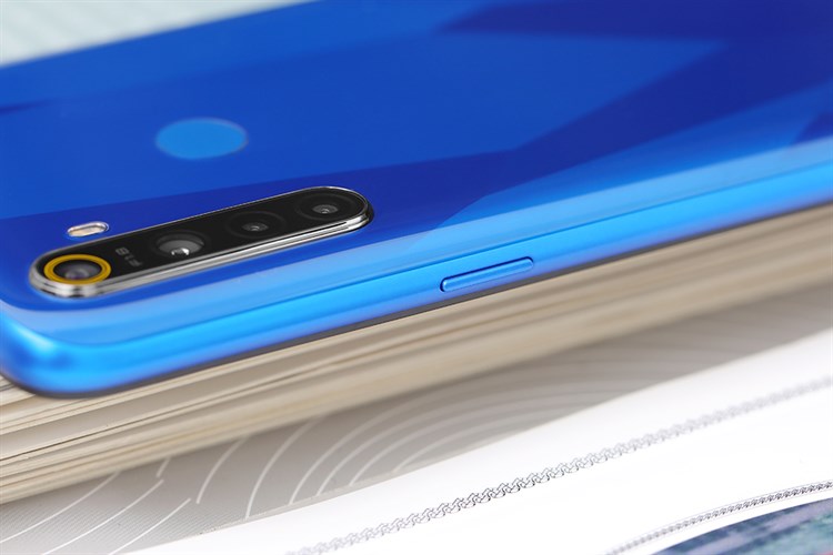 Điện thoại realme 5 (3GB/64GB)