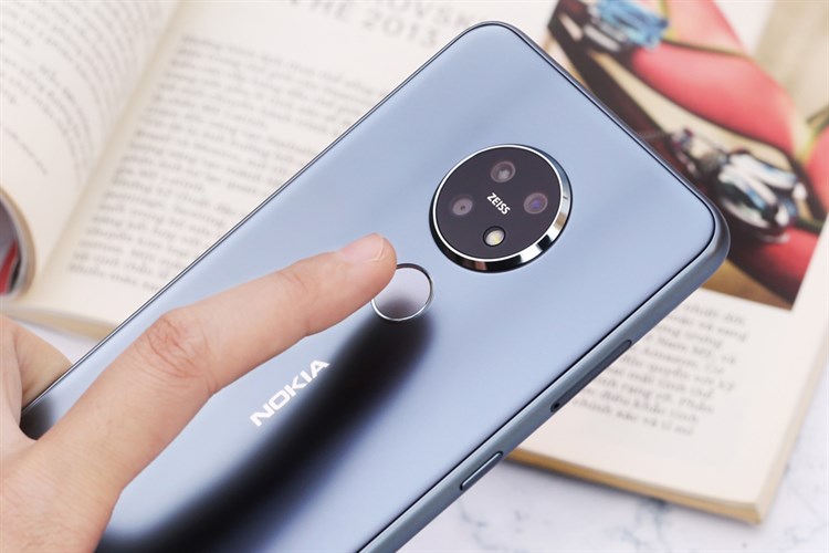Điện thoại Nokia 7.2