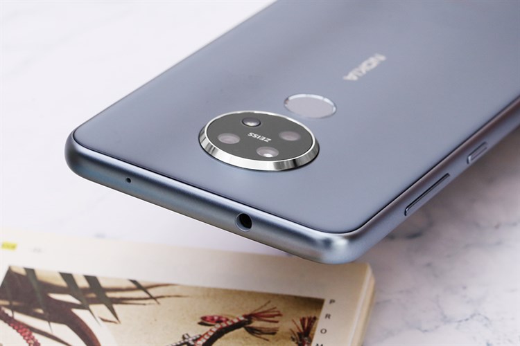 Điện thoại Nokia 7.2