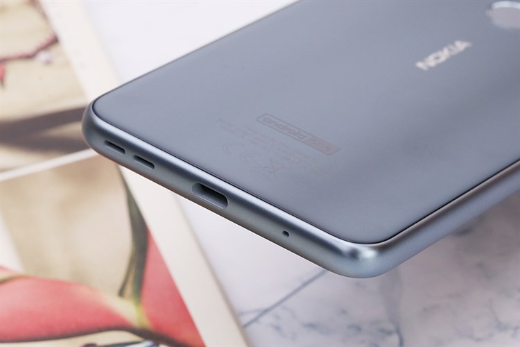 Điện thoại Nokia 7.2