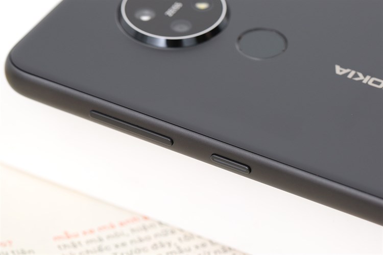 Điện thoại Nokia 7.2