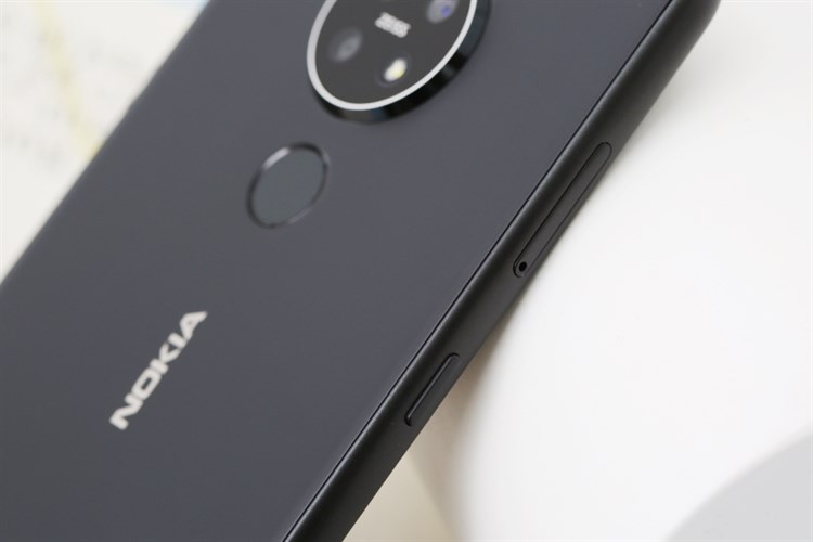 Điện thoại Nokia 7.2