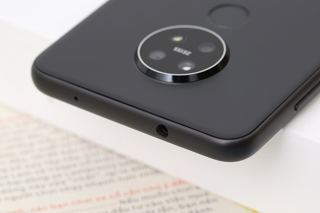 Điện thoại Nokia 7.2