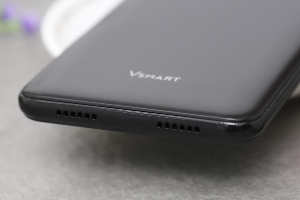 Điện thoại Vsmart Bee
