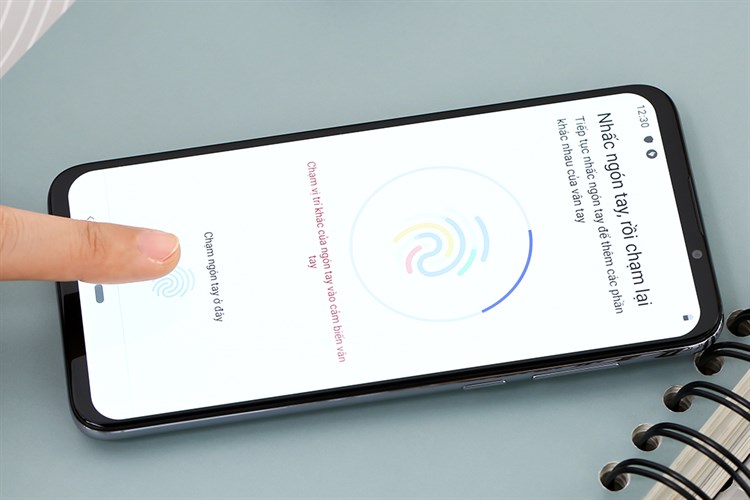 Điện thoại Vsmart Live (4GB/64GB)