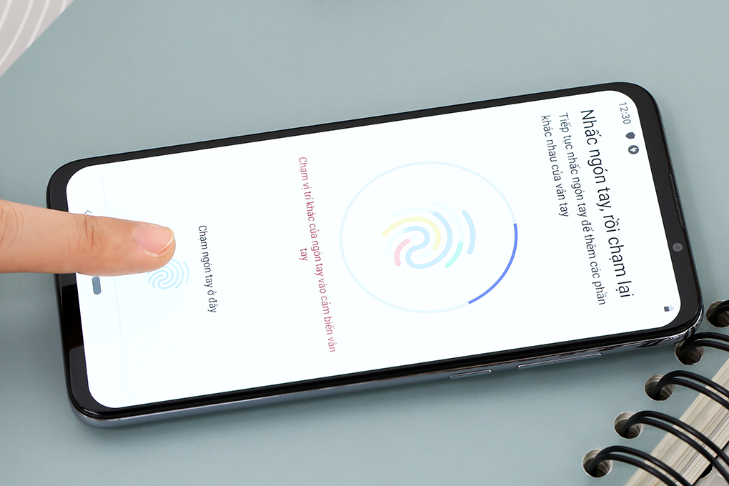 Điện thoại Vsmart Live (4GB/64GB)