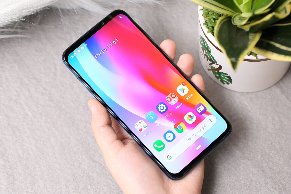 Điện thoại Vsmart Live (4GB/64GB)