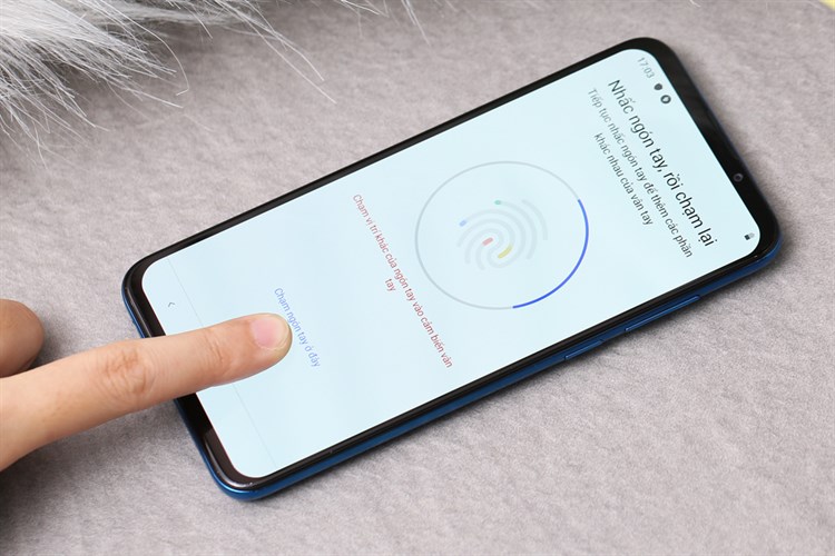 Điện thoại Vsmart Live (4GB/64GB)