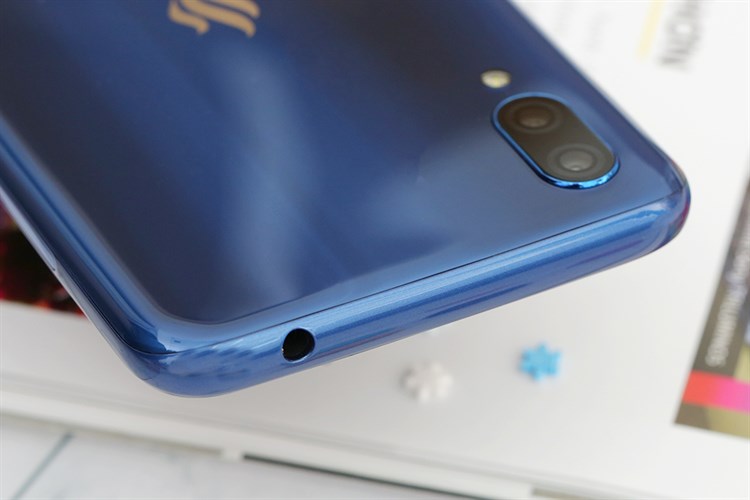 Điện thoại Vsmart Star Màu Xanh Dương