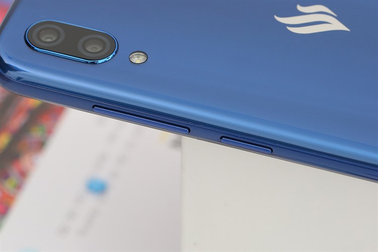 Điện thoại Vsmart Star Màu Xanh Dương