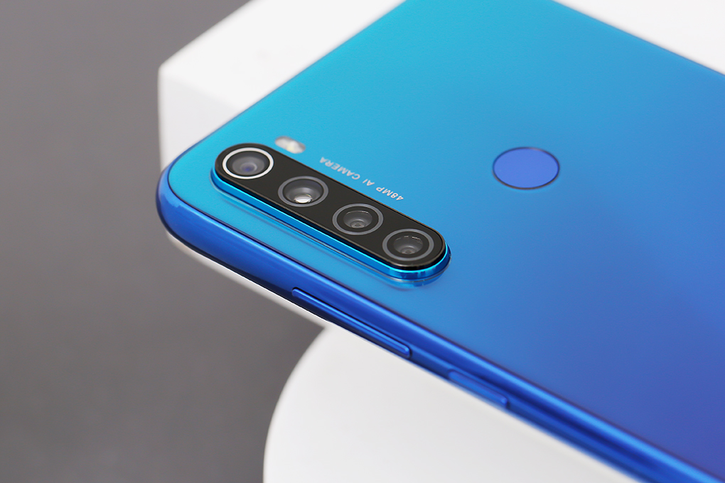 Điện thoại Xiaomi Redmi Note 8 (4GB/64GB) Màu Xanh Dương
