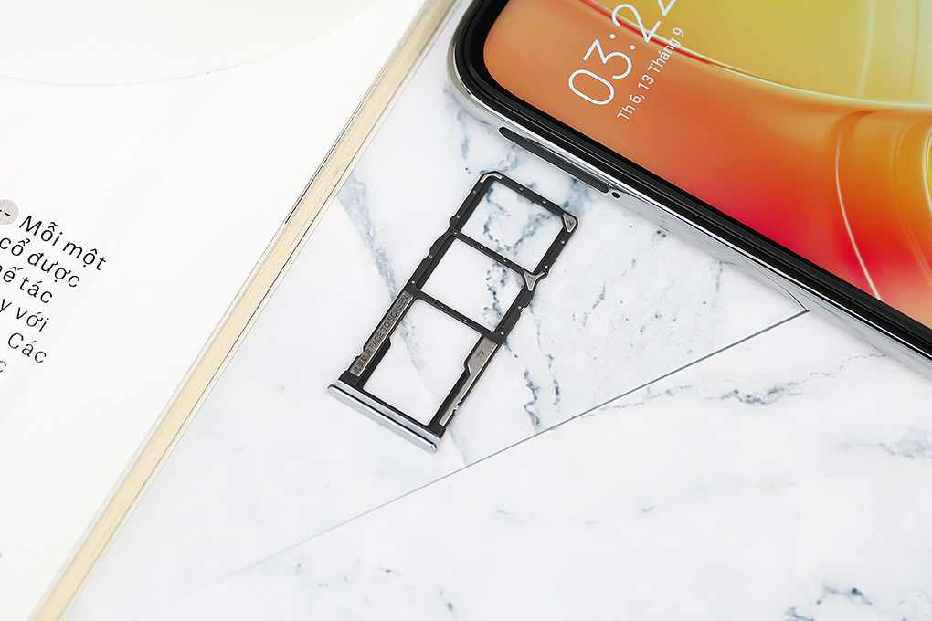 Điện thoại Xiaomi Redmi Note 8 (4GB/64GB) Màu Trắng
