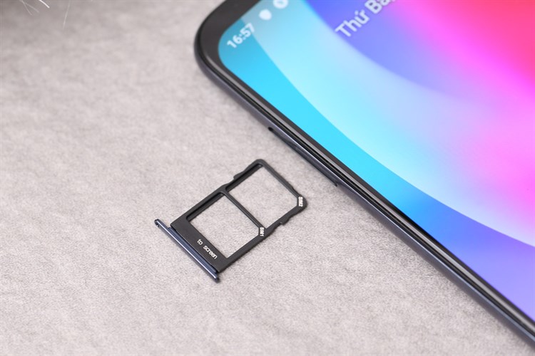 Điện thoại Vsmart Live (6GB/64GB)