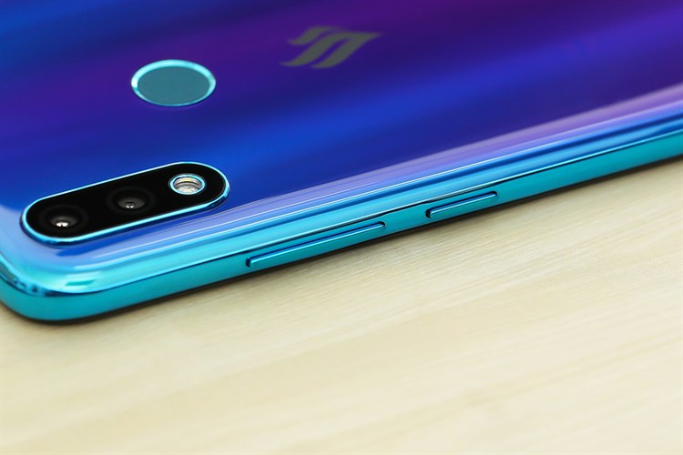 Điện thoại Vsmart Joy 2+ (2GB/32GB)