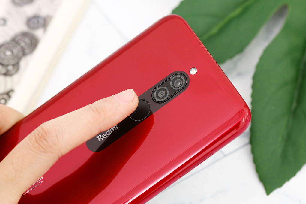 Điện thoại Xiaomi Redmi 8 (3GB/32GB) Màu Đỏ