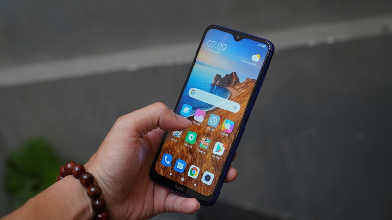 Điện thoại Xiaomi Redmi 8 32GB | Cấu hình