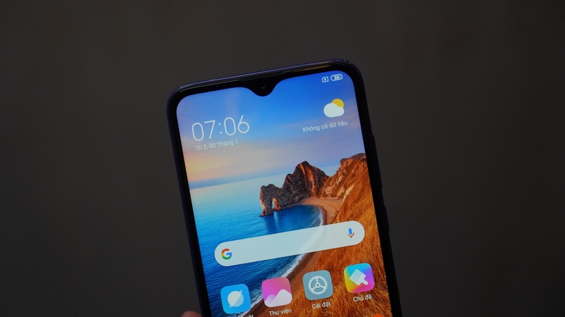 Điện thoại Xiaomi Redmi 8 32GB | Camera trước