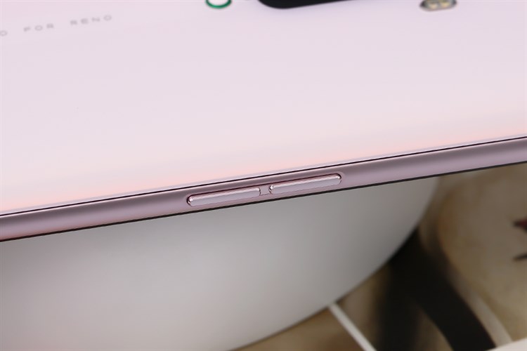 Điện thoại OPPO Reno2