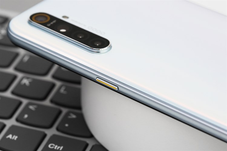 Điện thoại realme XT