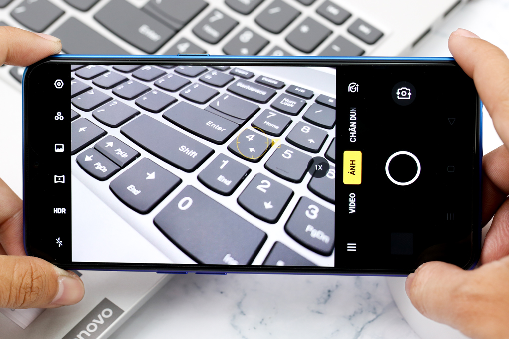 Điện thoại realme XT Màu Xanh Dương