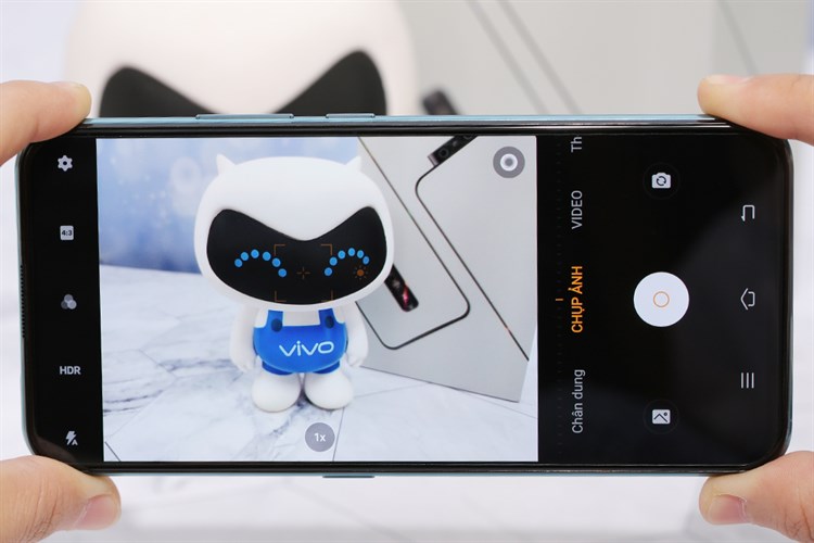 Điện thoại Vivo V17 Pro Màu Trắng