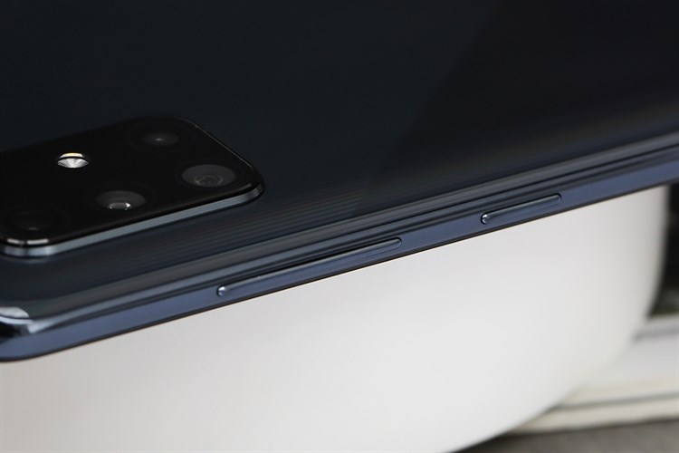 Điện thoại Samsung Galaxy A71