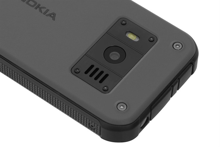 Điện thoại Nokia 800 Tough
