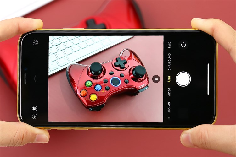 Điện thoại iPhone 11 128GB Màu Vàng