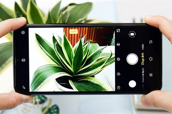 Điện thoại Vivo U10 Màu Đen