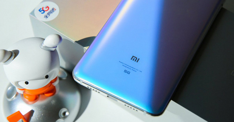 Xiaomi Mi 9 Pro 5G | Thiết kế mặt kính bắt mắt