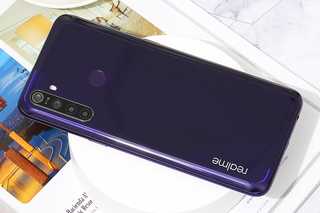Điện thoại realme 5 (4GB/128GB) Màu Tím