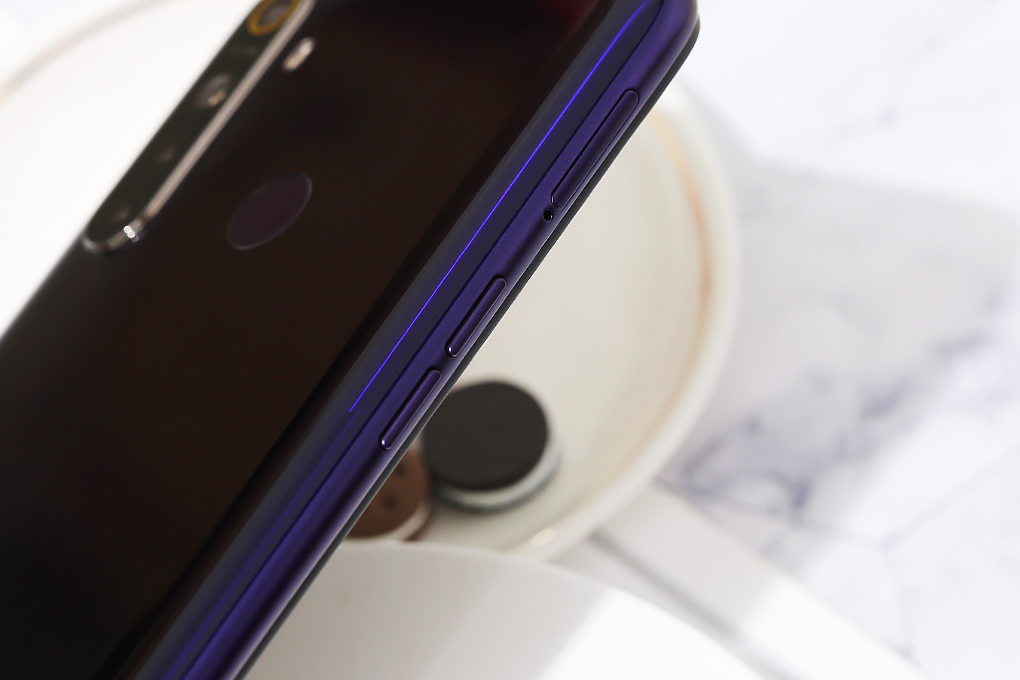 Điện thoại realme 5 (4GB/128GB) Màu Tím