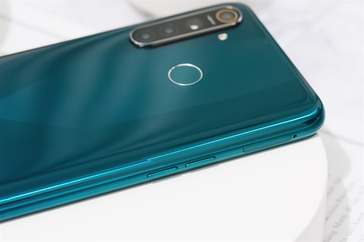 Điện thoại realme 5 Pro (8GB/128GB)