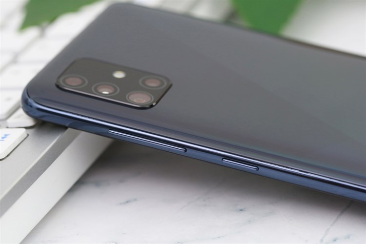 Điện thoại Samsung Galaxy A51 (6GB/128GB)