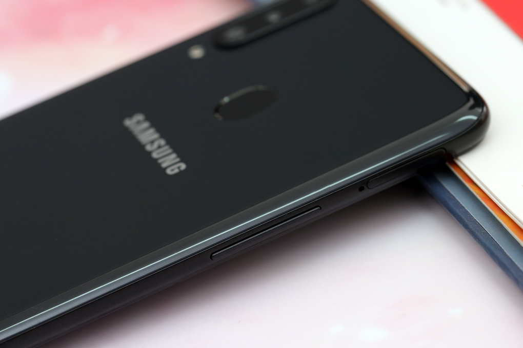 Điện thoại Samsung Galaxy A20s 32GB