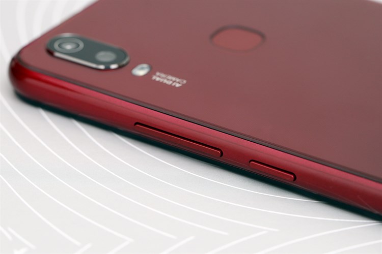 Điện thoại Vivo Y11 Màu Đỏ