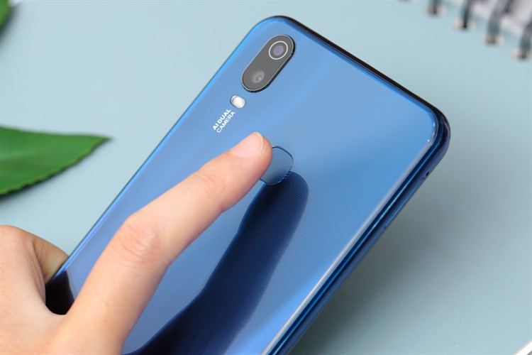 Điện thoại Vivo Y11 Màu Xanh Dương
