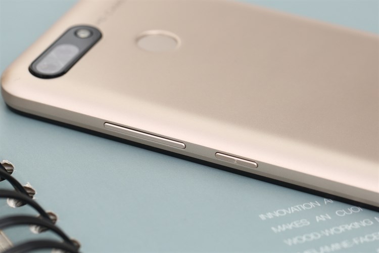 Điện thoại Itel P15