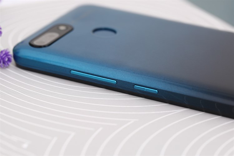 Điện thoại Itel P15