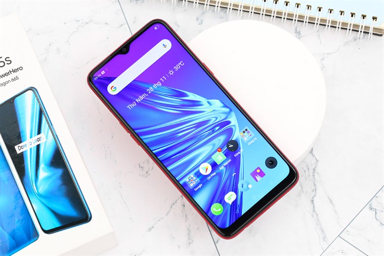Điện thoại realme 5s Màu Đỏ