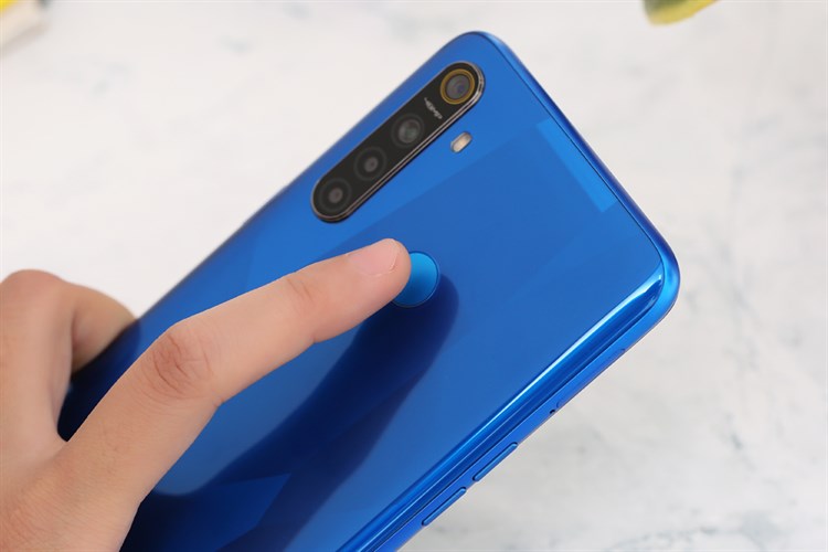 Điện thoại realme 5s Màu Xanh Dương